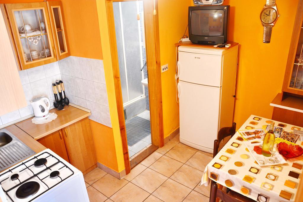 Apartments Sandra Vir Kültér fotó