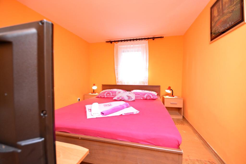 Apartments Sandra Vir Kültér fotó